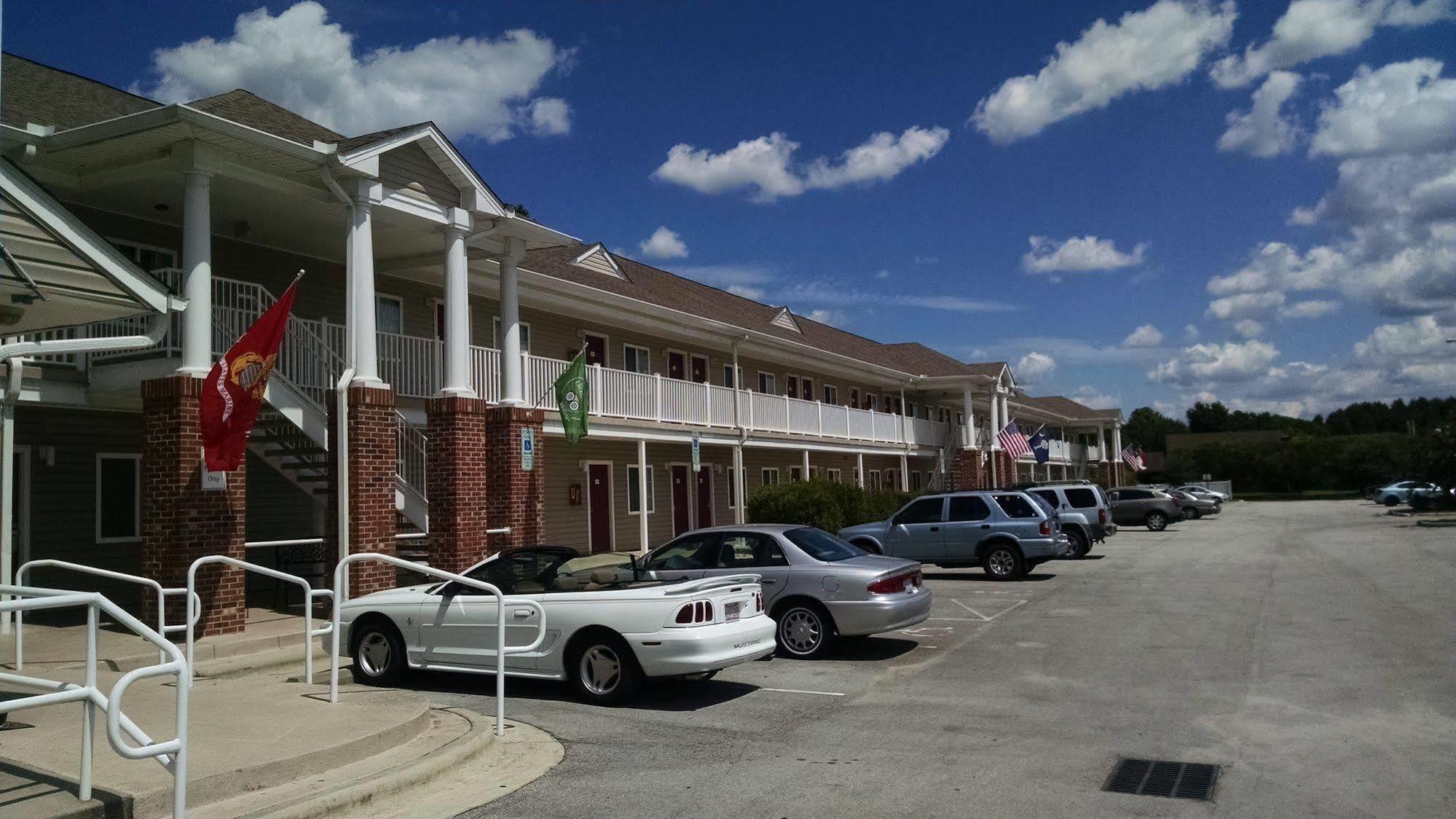 Affordable Suites Jacksonville Exterior photo